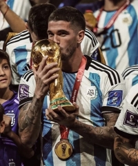 Comienzan a llegar al país los jugadores disputar la doble fecha de Eliminatorias Sudamericanas de cara al Mundial 2026