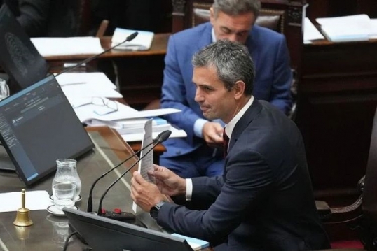 En diputados La Libertad Avanza busca acuerdos con dialoguistas para garantizar la sesión especial esta semana