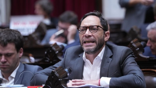 Ferraro: “Los desvaríos de Milei, le hacen mal a la Argentina y le hacen mal a él como y a su gestión”