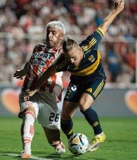 Boca: Santiago Ascacíbar sufrió una lesión y estará afuera del equipo