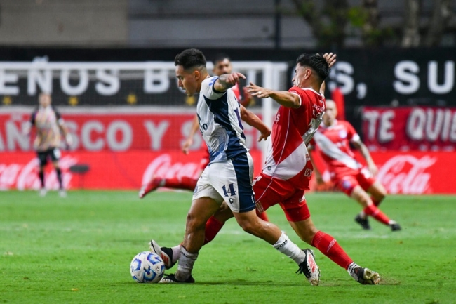 Liga Profesional de Fútbol: Argentinos Juniors empató sin goles con Independiente Rivadavia