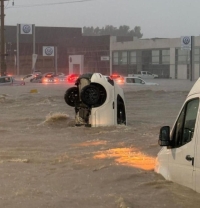 Luego de ganar en Bahía Blanca Milei, le recortó a la mitad el fondo de asistencia por la inundación