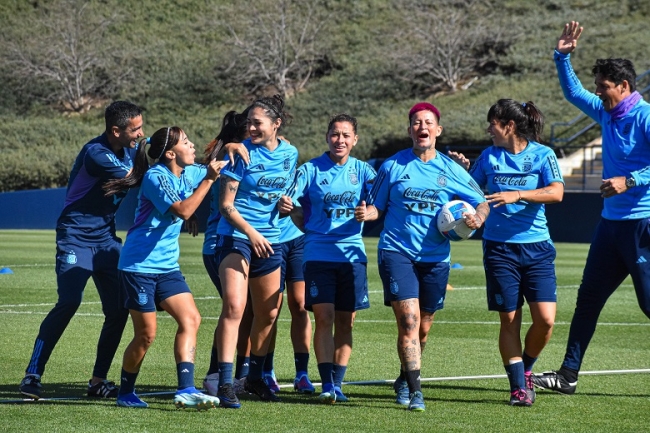 Copa de Oro de fútbol femenino: La selección Argentina debuta hoy ante México