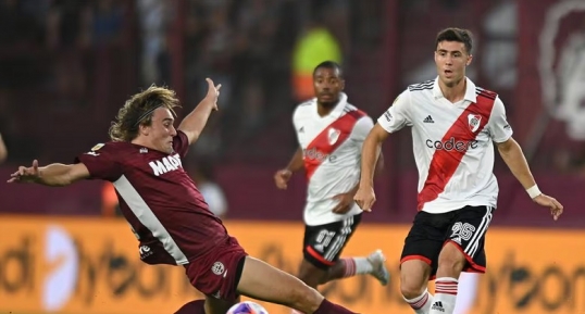 Liga Profesional de fútbol: River enfrenta a Lanús
