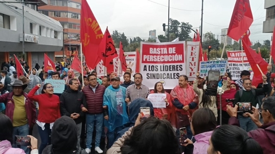Ecuador: Miles de personas salieron nuevamente a las calles contra las políticas del gobierno