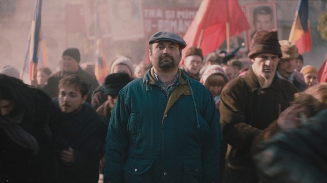 Estrenan «El año nuevo que nunca llegó», un film del director rumano, Bogdan Muresanu