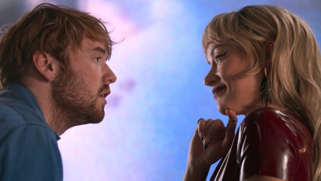 Estrenan la película “Quiero tu sexo”, con Olivia Wilde y Cooper Hoffman