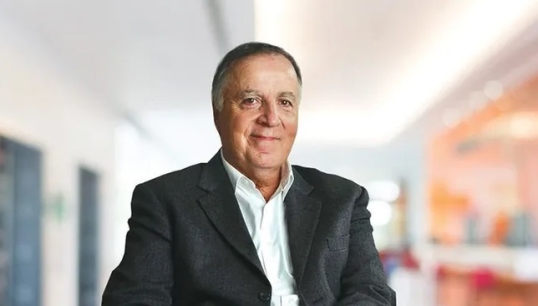 Piden la renuncia del titular del BNA, Daniel Tillard, tras el escándalo con la petrolera de su hijo