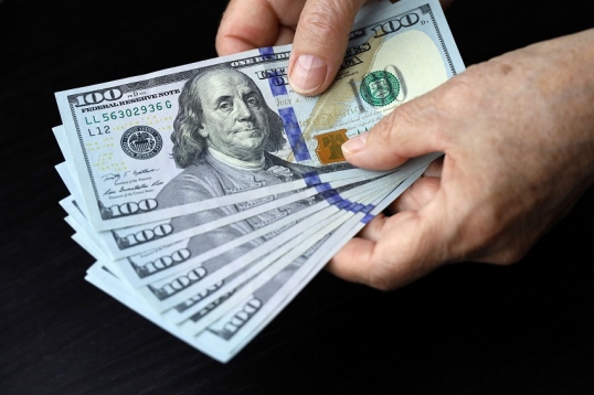 La Secretaría de Finanzas colocó u$s1.000 millones del nuevo Bonar 2029 en dólares