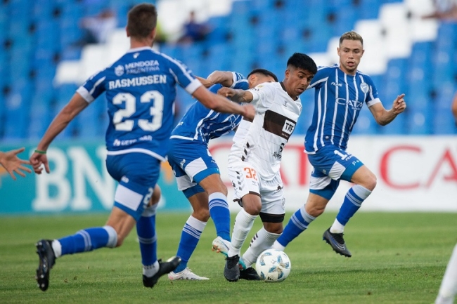 Liga Profesional de Fútbol: Platense enfrenta a Godoy Cruz