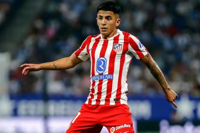 El Benfica interesado en Thiago Almada