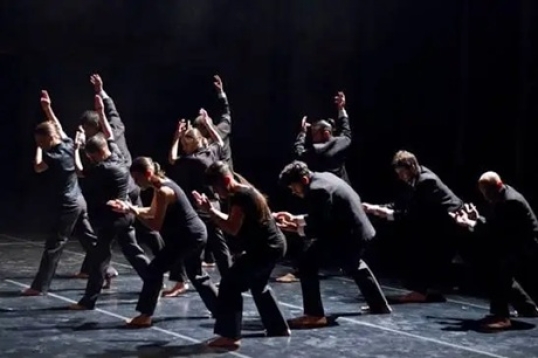 La Compañía Nacional de Danza Contemporánea presenta Tensión Espacial