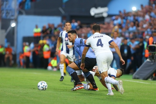 Liga Profesional de Fútbol: Belgrano y Talleres juegan el clasicó cordobés