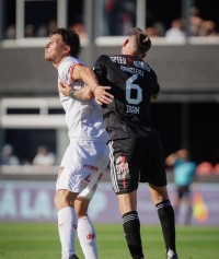Torneo clausura octavos de final: Barracas Central superó 1-0 a Riestra y pasa a cuartos