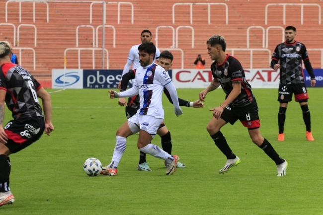 Torneo clausura de la Liga Profesional de Fútbol: Godoy Cruz enfrenta a Barracas y Sarmiento a Aldosivi