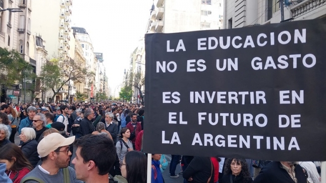 Se profundiza en conflicto universitario: Los docentes lanzan un paro semanal del 21 al 26 de octubre