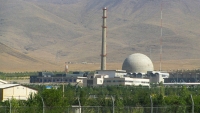 Israel y Estados Unidos bombardean una central nuclear en Irán