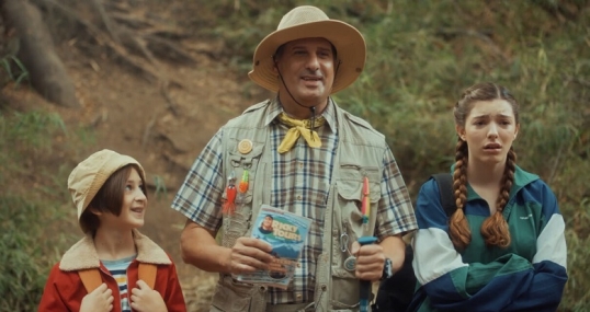 Estrenan el film «El novio de mamá», una comedia familiar