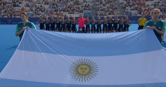 Juegos Olímpicos 2024: Las Leonas vencieron a España por 2 a 1