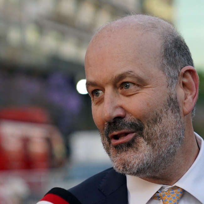 Investigan alquiler de Federico Sturzenegger: pidieron un edificio estatal, pero ya tenían elegido Diagonal Norte
