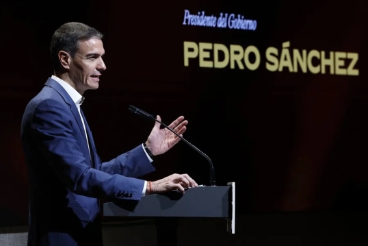 España: Más de un millón de inmigrantes han solicitado la regularización