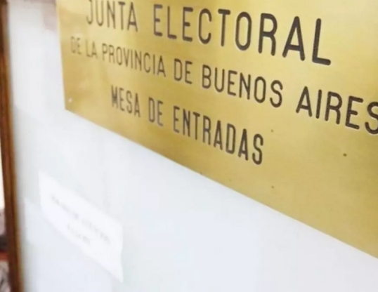 La Junta Electoral de la provincia de Buenos Aires prorrogó hasta el lunes el cierre de listas