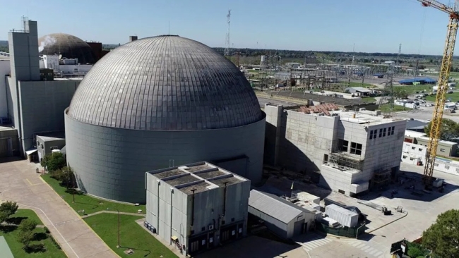 Oficializan la renovación de la licencia a Nucleoeléctrica Argentina S.A. en Atucha II