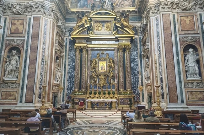 Así será la tumba en la que será enterrado el papa Francisco