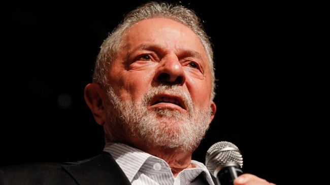 Brasil: Lula da Silva, tiene un cuadro de neumonía leve y por ese motivo postergó por 24 horas su partida hacia China
