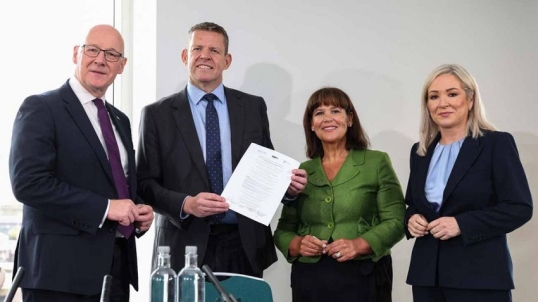 Escocia, Irlanda del Norte y Gales firmaron un pacto para separarse del Reino Unido