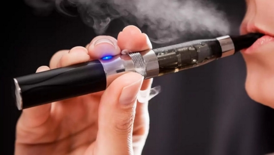 Salud advierte sobre el riesgo de los vapeadores