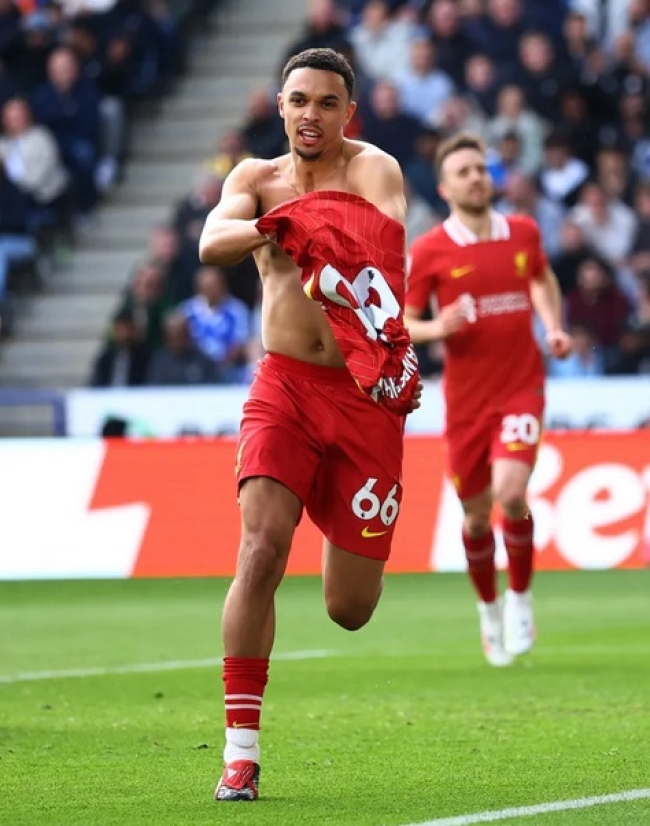 Premier League: Liverpool derrotó por 1-0 ante el Leicester City