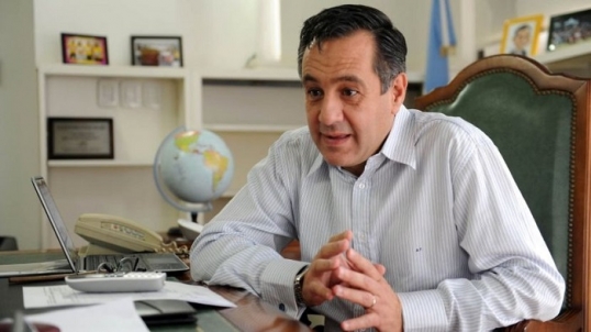Finocchiaro aseguró que el Congreso «tiene dejar de votar proyectos demagógicos sin decir dónde está la plata»
