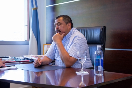 José Ibarra calificó como una “locura” la desregulación para el transporte y aseguró que “es ilegal”
