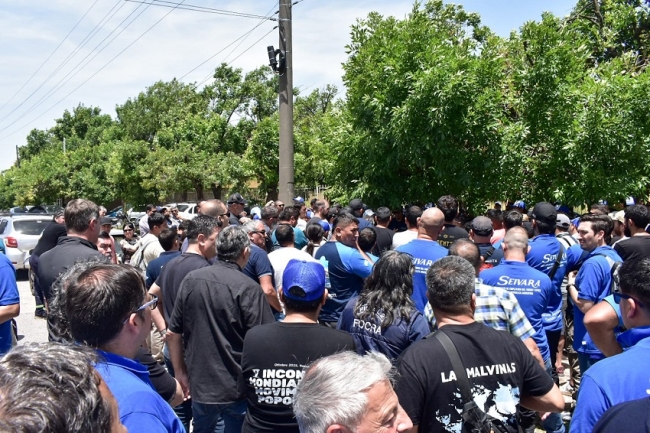 Los despedidos de ILVA siguen reclamando trabajo o indemnización