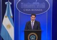 El nuevo vocero evadió las preguntas sobre la salida de Adorni, asediado por casos de corrupción