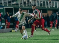 Torneo clausura de fútbol: Banfield igualó con Barracas Central