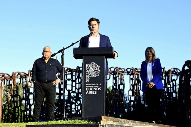Axel Kicillof cuestionó a Milei por no proteger la soberanía nacional